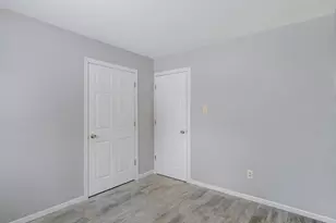 419 Portland Rd, Valparaiso, IN 46385 - Photo 13