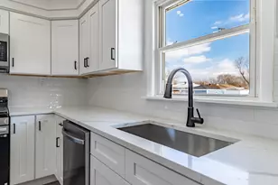 3709 Orchard Dr, Hammond, IN 46323 - Photo 7