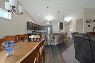 14082 Breakwater Ln, Cedar Lake, IN 46303 - Photo 13