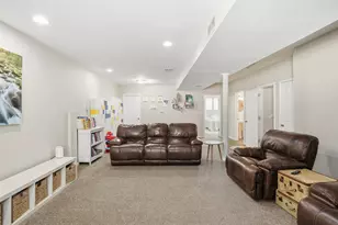 3001 Emerald Dr, Hobart, IN 46342 - Photo 21