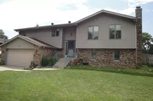 2308 Flint Ct, Dyer, IN 46311 - Photo 1