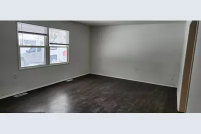 722-1 Capitol Road, Valparaiso, IN 46385 - Photo 3