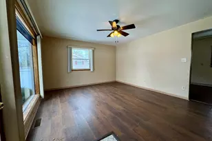 46 E 66th Pl, Merrillville, IN 46410 - Photo 3