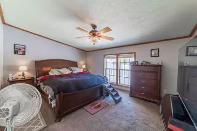 409 W South Street, Hebron, IN 46341 - Photo 23