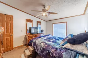 409 W South St, Hebron, IN 46341 - Photo 33