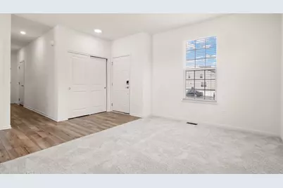 1811 E 111th Place, Crown Point, IN 46307 - Photo 7