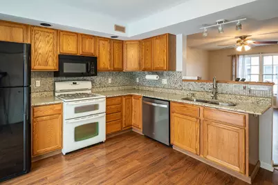 1025 Windsor Lane, Dyer, IN 46311 - Photo 5