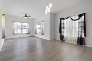 7485 Clark St, Merrillville, IN 46410 - Photo 9