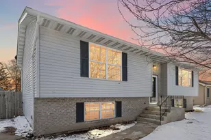 2461 S Hansen Blvd, Hobart, IN 46342 - Photo 31