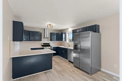 2461 S Hansen Boulevard, Hobart, IN 46342 - Photo 9