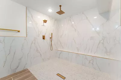 2461 S Hansen Boulevard, Hobart, IN 46342 - Photo 21