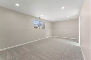 2461 S Hansen Blvd, Hobart, IN 46342 - Photo 17