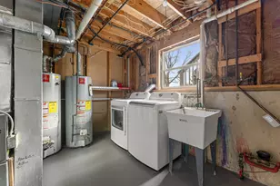 2461 S Hansen Blvd, Hobart, IN 46342 - Photo 23