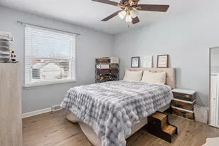 3203 Parker Dr, Valparaiso, IN 46383 - Photo 13