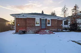 4427 Washington St, Gary, IN 46408 - Photo 9