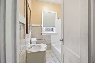 4427 Washington St, Gary, IN 46408 - Photo 7