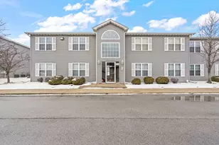 8214 Lincoln Cir, Merrillville, IN 46410 - Photo 1