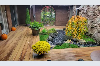 8134 Oakwood Avenue, Munster, IN 46321 - Photo 3