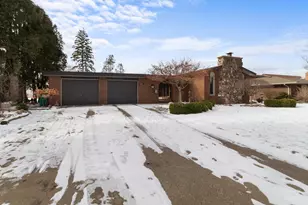 8134 Oakwood Ave, Munster, IN 46321 - Photo 39