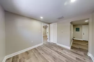 1528 Hanley St, Gary, IN 46406 - Photo 3