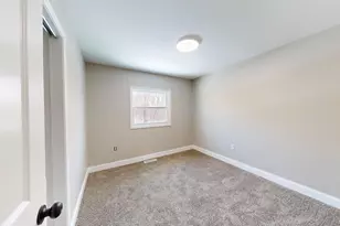 1528 Hanley St, Gary, IN 46406 - Photo 37