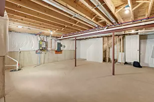 7047 Grant St, Merrillville, IN 46410 - Photo 11