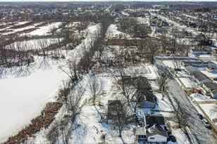 1906 Sherman St, Schererville, IN 46375 - Photo 33