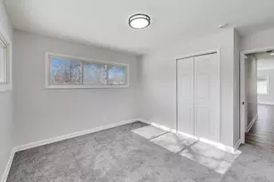 4177 Oak Ln, Gary, IN 46408 - Photo 11