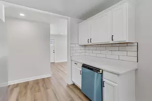 4177 Oak Ln, Gary, IN 46408 - Photo 9