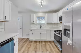 4177 Oak Ln, Gary, IN 46408 - Photo 7