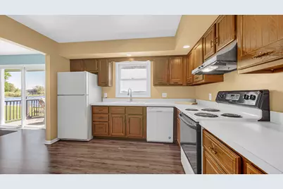 238 W Johnson Road, La Porte, IN 46350 - Photo 11
