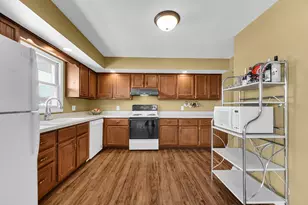 238 W Johnson Rd, La Porte, IN 46350 - Photo 15