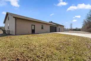 3289 W 1100 N, Wheatfield, IN 46392 - Photo 41