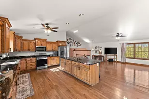 3289 W 1100 N, Wheatfield, IN 46392 - Photo 23