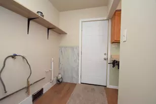 308 N Wilson St, Hobart, IN 46342 - Photo 19