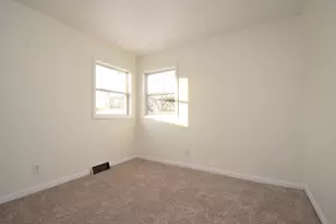 308 N Wilson St, Hobart, IN 46342 - Photo 15