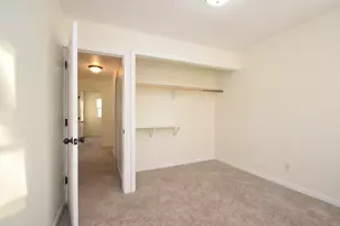 308 N Wilson St, Hobart, IN 46342 - Photo 17