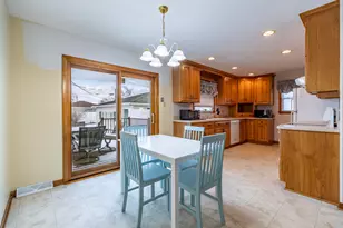 3543 44th St, Highland, IN 46322 - Photo 5