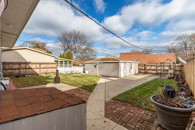 7445 Woodmar Avenue, Hammond, IN 46323 - Photo 27