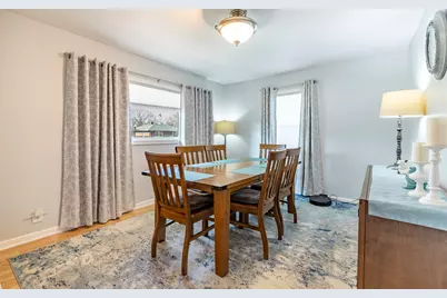 7445 Woodmar Avenue, Hammond, IN 46323 - Photo 9