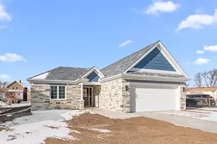 4742 Kennedy Ave, East Chicago, IN 46312 - Photo 1