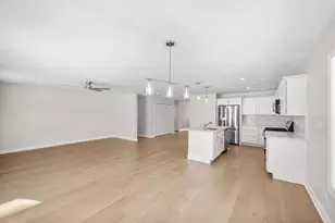 4742 Kennedy Ave, East Chicago, IN 46312 - Photo 11