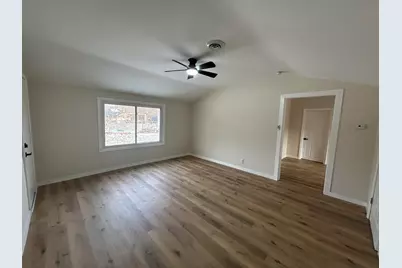 15 Kenworthy Street, Valparaiso, IN 46385 - Photo 7