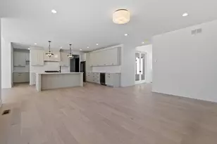 9440 Tall Grass Trail, Saint John, IN 46373 - Photo 13