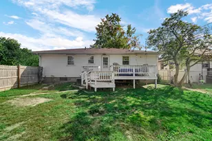 444 N Ohio St, Hobart, IN 46342 - Photo 23