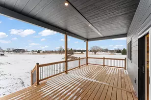 3979 Tomahawk Cir, La Porte, IN 46350 - Photo 43