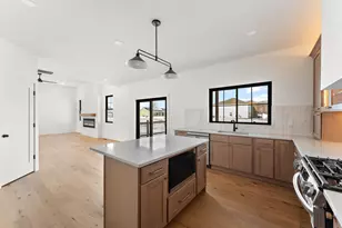 3979 Tomahawk Cir, La Porte, IN 46350 - Photo 19