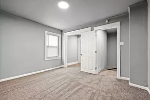 565 Jackson St, Gary, IN 46402 - Photo 13