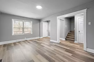 565 Jackson St, Gary, IN 46402 - Photo 7