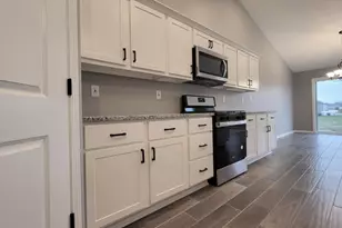 18318 Alexander Ave, Lowell, IN 46356 - Photo 5